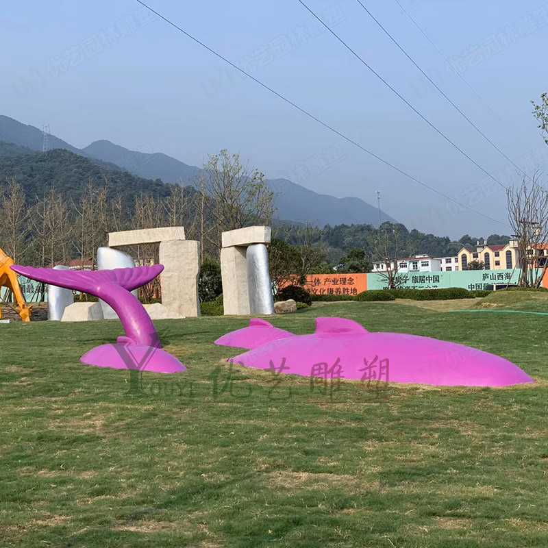 小區(qū)景觀雕塑規(guī)劃時要注意什么呢？